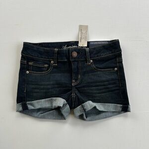 Ameican Eagle Midi Cuffed Dark Blue Shorts Stretch Low Rise Women’s Size 4 NWT